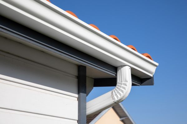 Eavestrough Replacement in Elgin