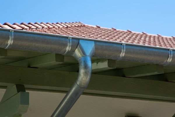 Steel Gutter Replacement in Elgin