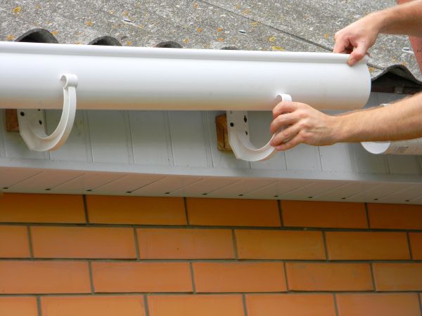 Half Round Gutter Installation in Elgin