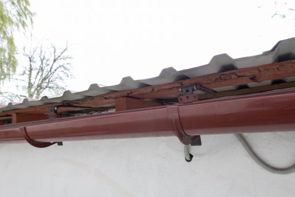 Round Gutters Installation in Elgin